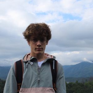 Meet your Posher, Max